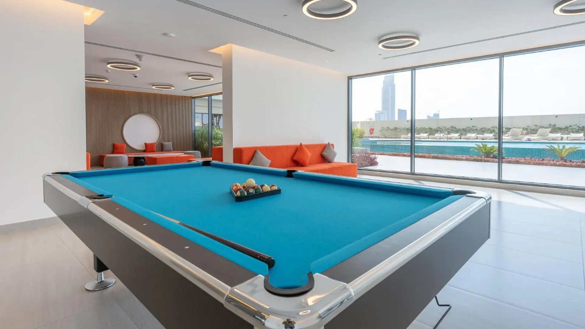 Apartment Sleek Studio In The Ivy Tower, Jvt Dubai United Arab Emirates